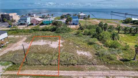 1116 S Magnolia Street, Rockport, TX 78382