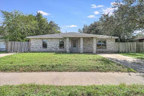 2111 E Lott Avenue, Kingsville, TX 78363