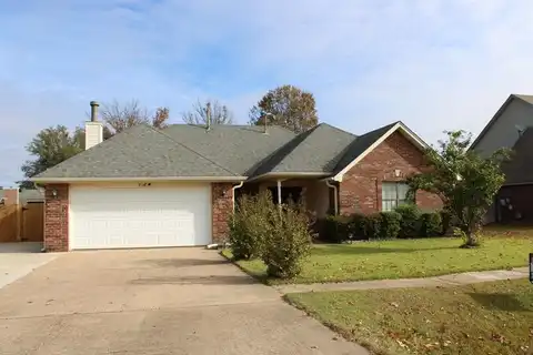 716 PIN OAK, Marion, AR 72364