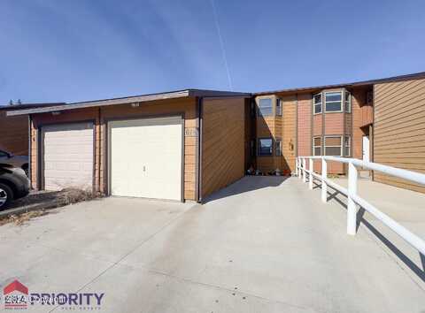 614 Oregon Ave -, Gillette, WY 82718