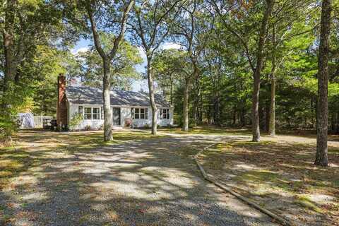 36 Race Lane, Sandwich, MA 02563