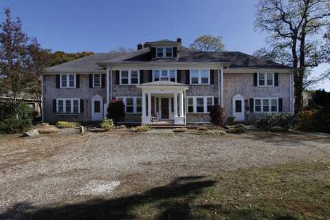 545 W Falmouth Highway, Falmouth, MA 02540