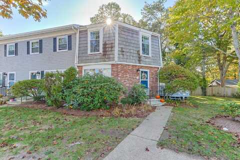 231 Route 28, West Harwich, MA 02671