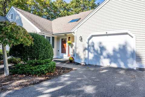 3 Mainsail Circle, Mashpee, MA 02649