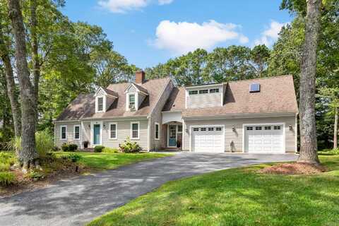 7 Abigails Way, Sandwich, MA 02563