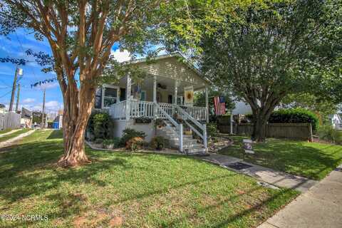 1202 Evans Street, Morehead City, NC 28557