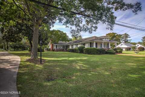 327 Chatham Street, Newport, NC 28570