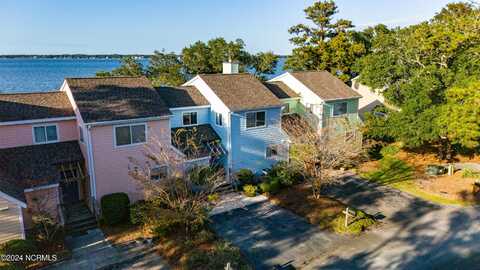 214 Mcginnis Drive, Pine Knoll Shores, NC 28512