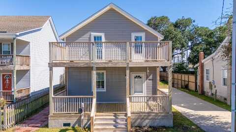 909 Cedar Street, Beaufort, NC 28516