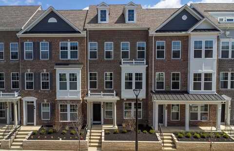 6890 Holcomb Street, Dublin, OH 43017