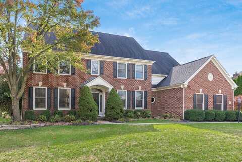 6727 Ballantrae Place, Dublin, OH 43016