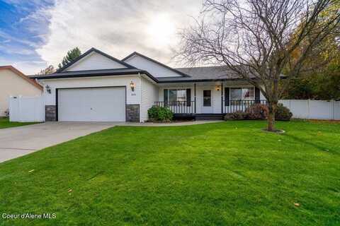 2634 W Blueberry Cir, Hayden, ID 83835