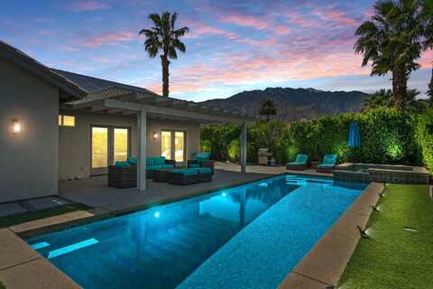 1502 Amelia Way, Palm Springs, CA 92262