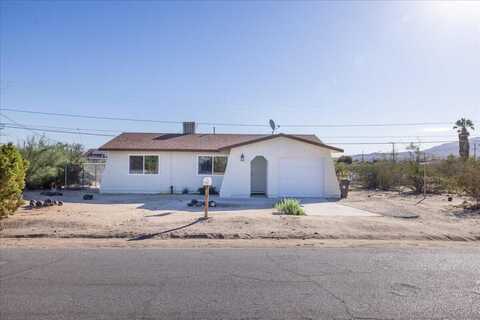 6585 Split Rock Avenue, 29 Palms, CA 92277