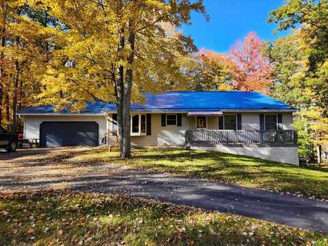 5206 Wolf, Farwell, MI 48622