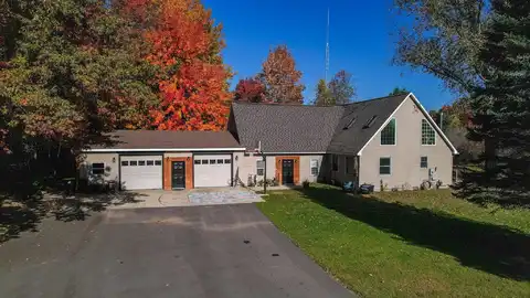 2122 Heather, Gladwin, MI 48624