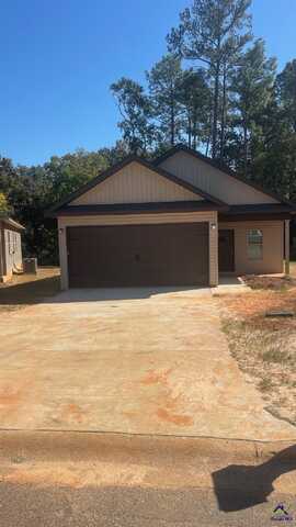 139 Rolling Woods Circle, Warner Robins, GA 31088