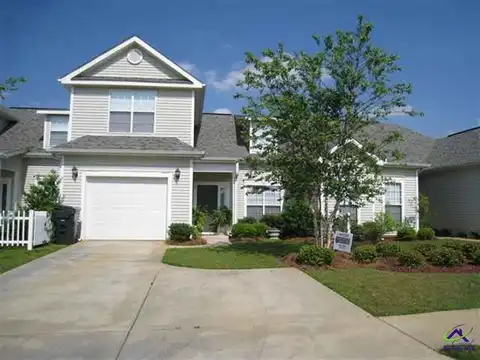 201 Vining Way, Byron, GA 31008