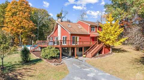 185 Beaver Lane, Greenville, NY 12058