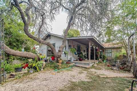 123 Ulmus, Fredericksburg, TX 78624