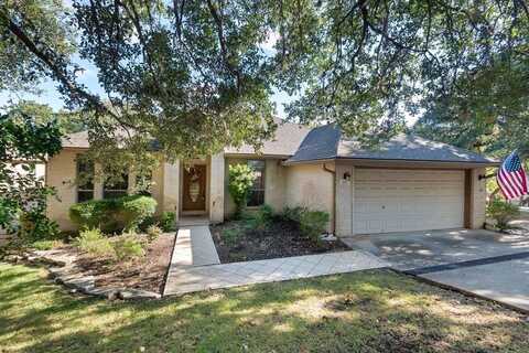 208 Creekview Dr, Fredericksburg, TX 78624