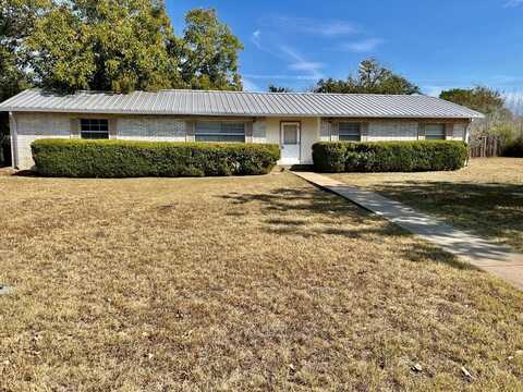 114 Ridgewood Dr, Fredericksburg, TX 78624