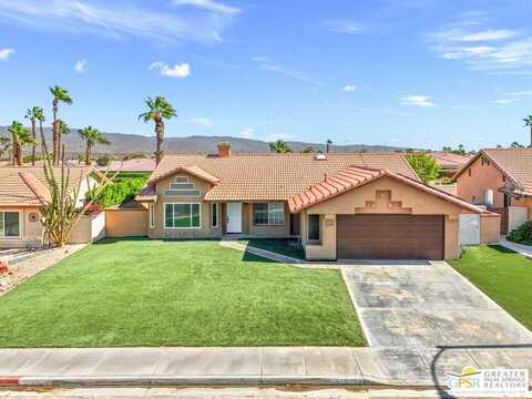 30798 Bloomsbury Ln, Cathedral City, CA 92234