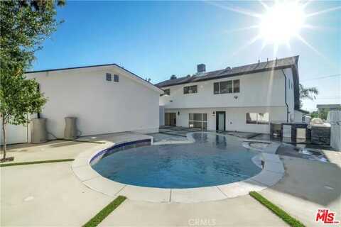 11044 Whitegate Ave, Sunland, CA 91040