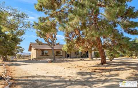 58767 Sun Mesa Dr, Yucca Valley, CA 92284