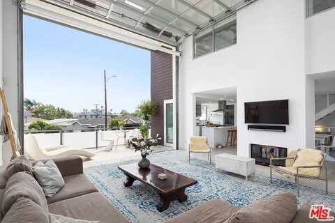 741 Mildred Ave, Venice, CA 90291