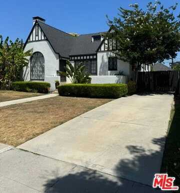 356 S Swall Dr, Beverly Hills, CA 90211