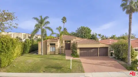 3516 Malibu Country Dr, Malibu, CA 90265