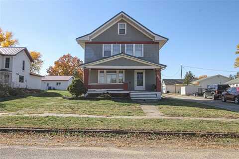 1009 Summit Street, Center Point, IA 52213