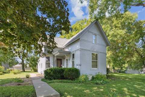 307 W Main Street, Lisbon, IA 52253