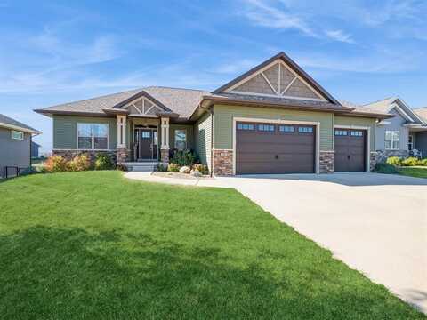 1383 Settlers Drive, Marion, IA 52302