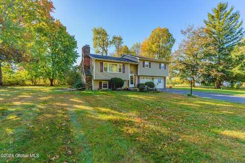 33 Birch Road, Kinderhook, NY 12184