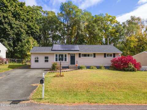 21 Frantone Lane, Colonie, NY 12211