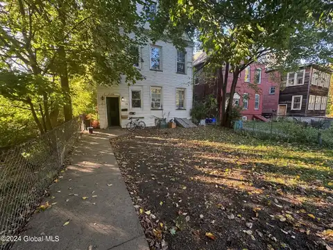 236 11th Street, Troy, NY 12180