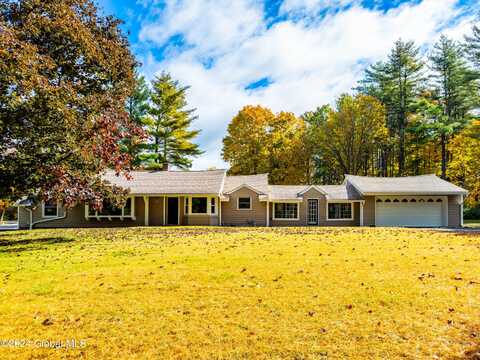 1012 State Rt 50, Ballston, NY 12019