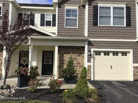 14 Jared Court, Colonie, NY 12047