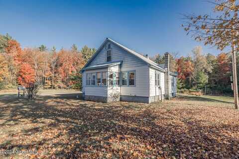 22 Johnson Road, Edinburg, NY 12134