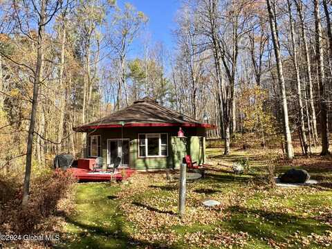 11 Tariqa Al Nur, New Lebanon, NY 12125