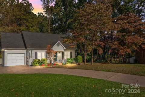 2511 Applegate Drive, Concord, NC 28027