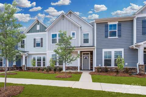 10105 Mamillion Drive, Huntersville, NC 28078