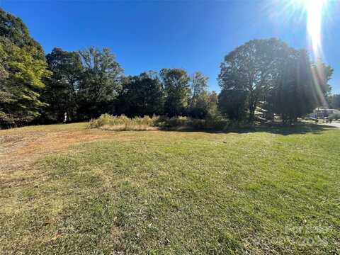 12847 Plaza Rd Extension, Harrisburg, NC 28215