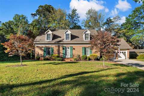 122 Pinecrest Drive, Marion, NC 28752