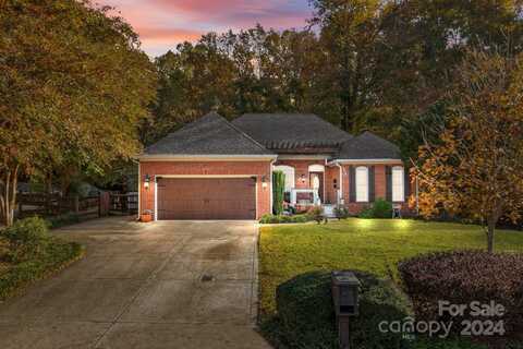 372 Reed Creek Road, Mooresville, NC 28117