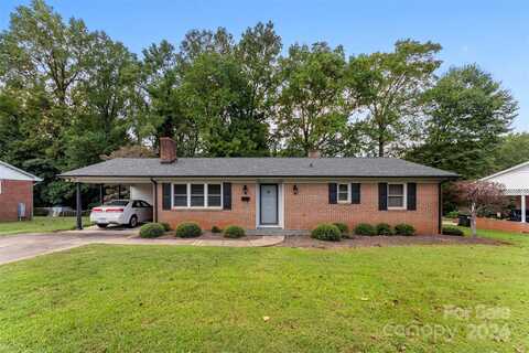 137 Burton Hills Circle, Gastonia, NC 28054