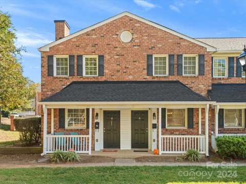 1344 Green Oaks Lane, Charlotte, NC 28205