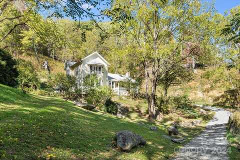 3942 Anderson Branch Road, Marshall, NC 28753